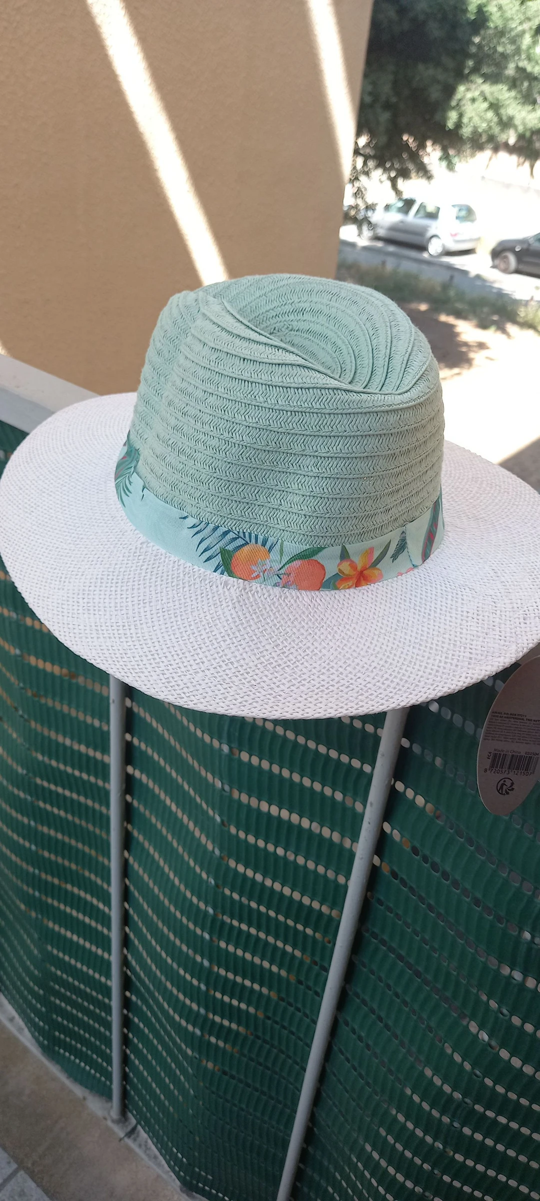 Hat of your choice – photo 6